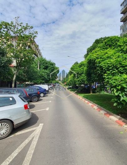 Modern renovata, bloc 2 lifturi, vedere parc, Maior Coravu - Metrou Piata Muncii - Poză 24