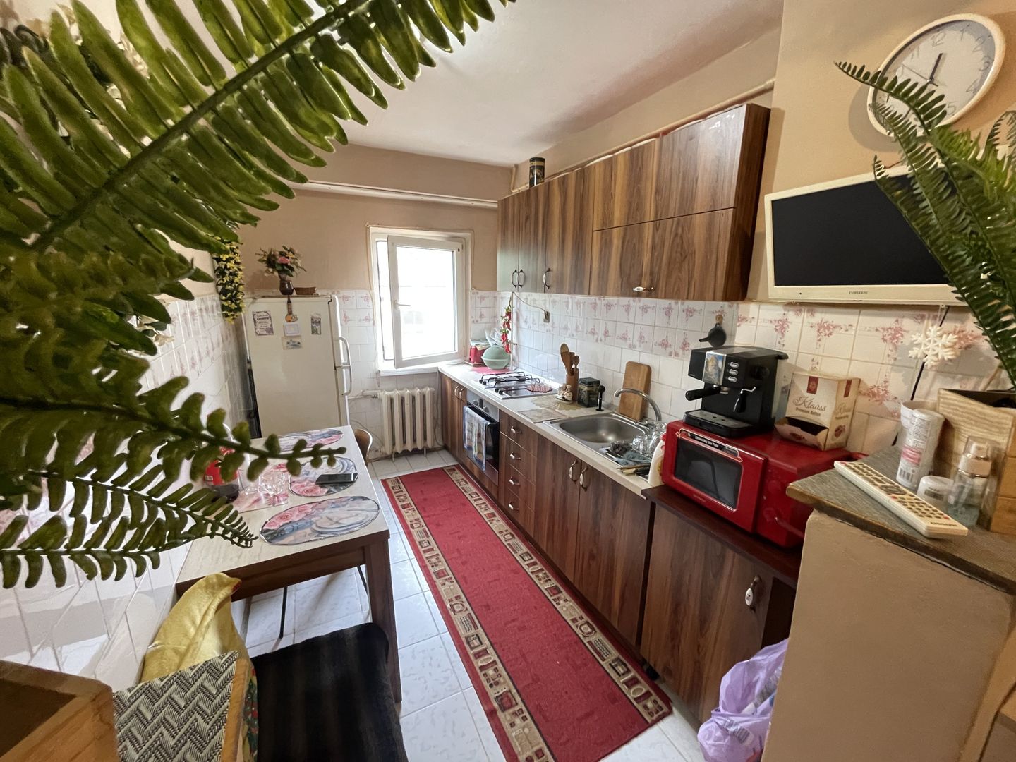 Dambovita | 2 camere | Decomandat | Etaj intermediar - Poză 1