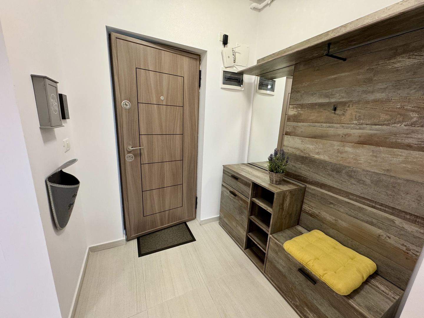 Apartament Modern cu 2 Camere de Închiriat în Dumbrăvița - Poză 20