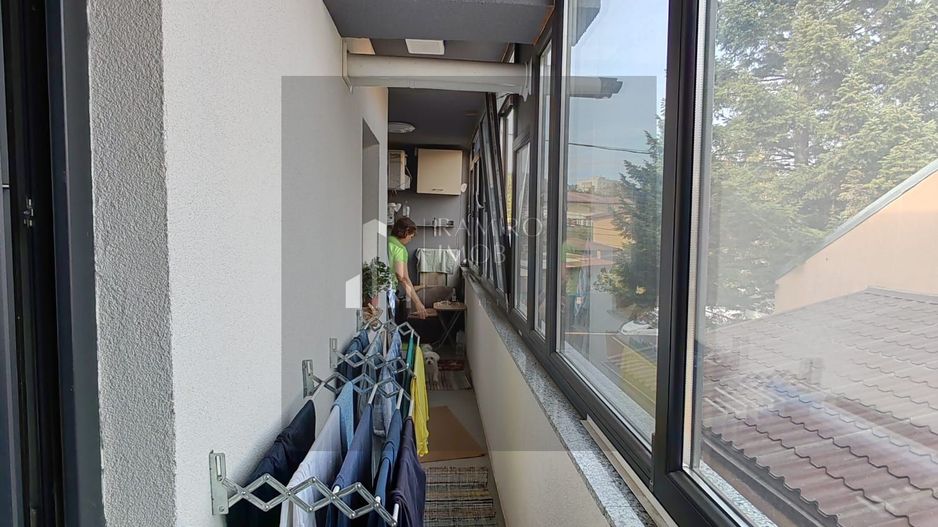 Apartament 2 camere, Sector 5, Pecineaga/Salaj, decomandat, centrala - Poză 10
