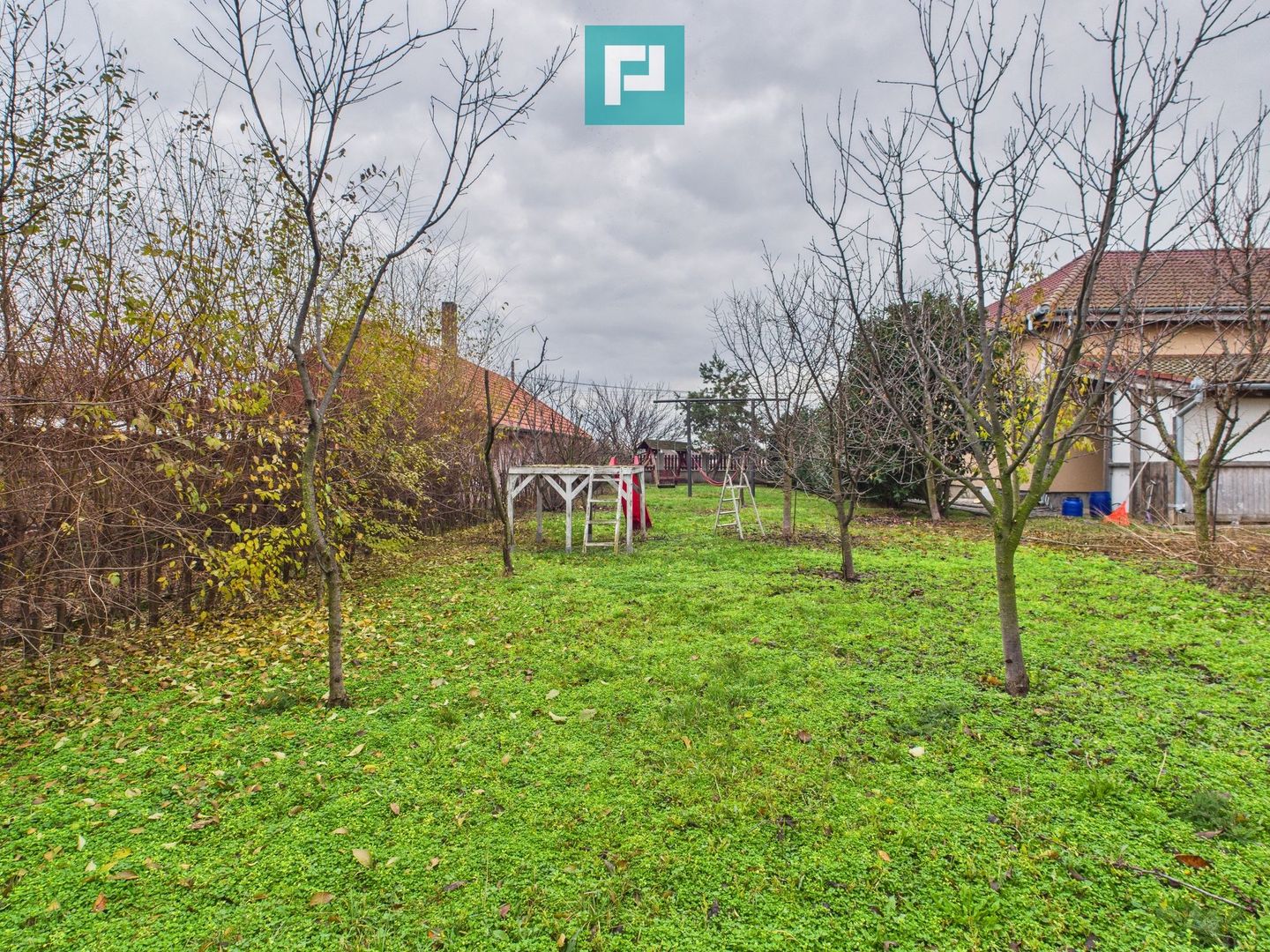 Casă individuală spațioasă, la 10 km de Timișoara - Poză 44