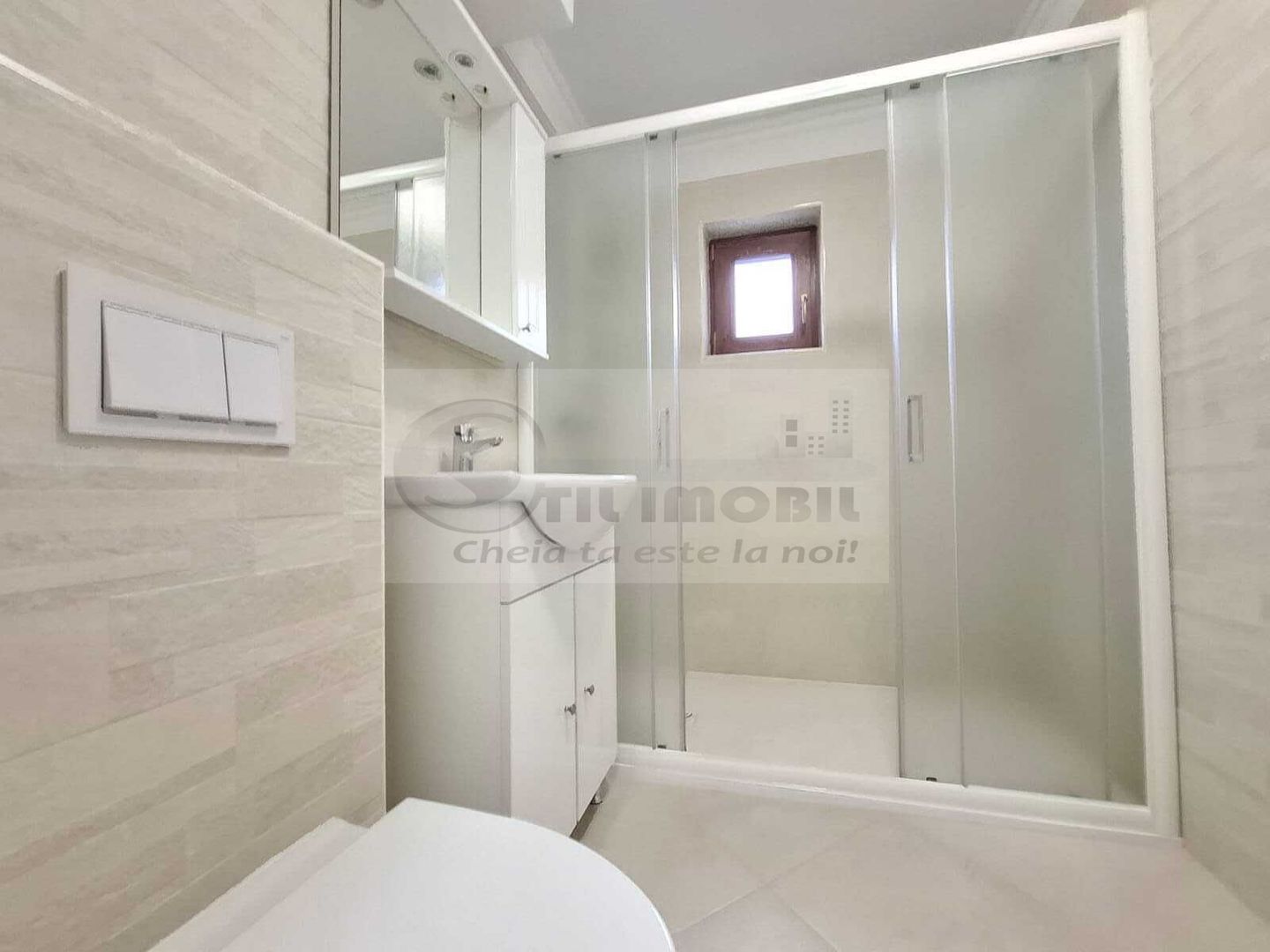 Liber, apartament 2 camere, 53 mp, Nicolina - Belvedere, baie cu geam - Poză 13