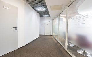 cladire de birouri 8889 mpc in Piata Alba Iulia inchiriata - Poză 10