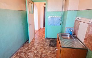 Apartament 2 camere de vanzare, Nord, bloc cu bulina - Poză 5