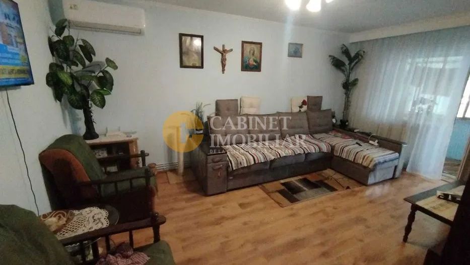 3 Camere Decomandat - Etaj 1 -Frumoasa - Bloc 1984 - Poză 3