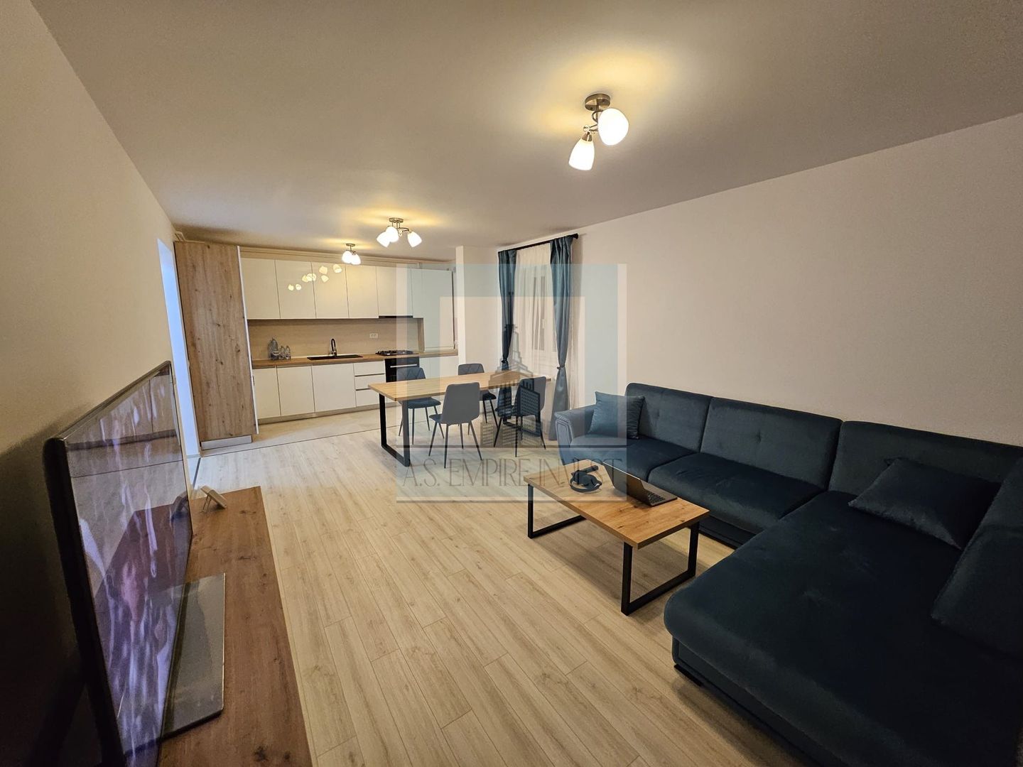 Apartament 2 camere mobilat/utilat - zona Tractorul/Top City - Poză 2