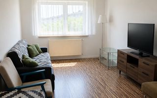 Apartament luminos cu 3 camere decomandate, 60 mp, Micro 16 – 57.000 € - Poză 3