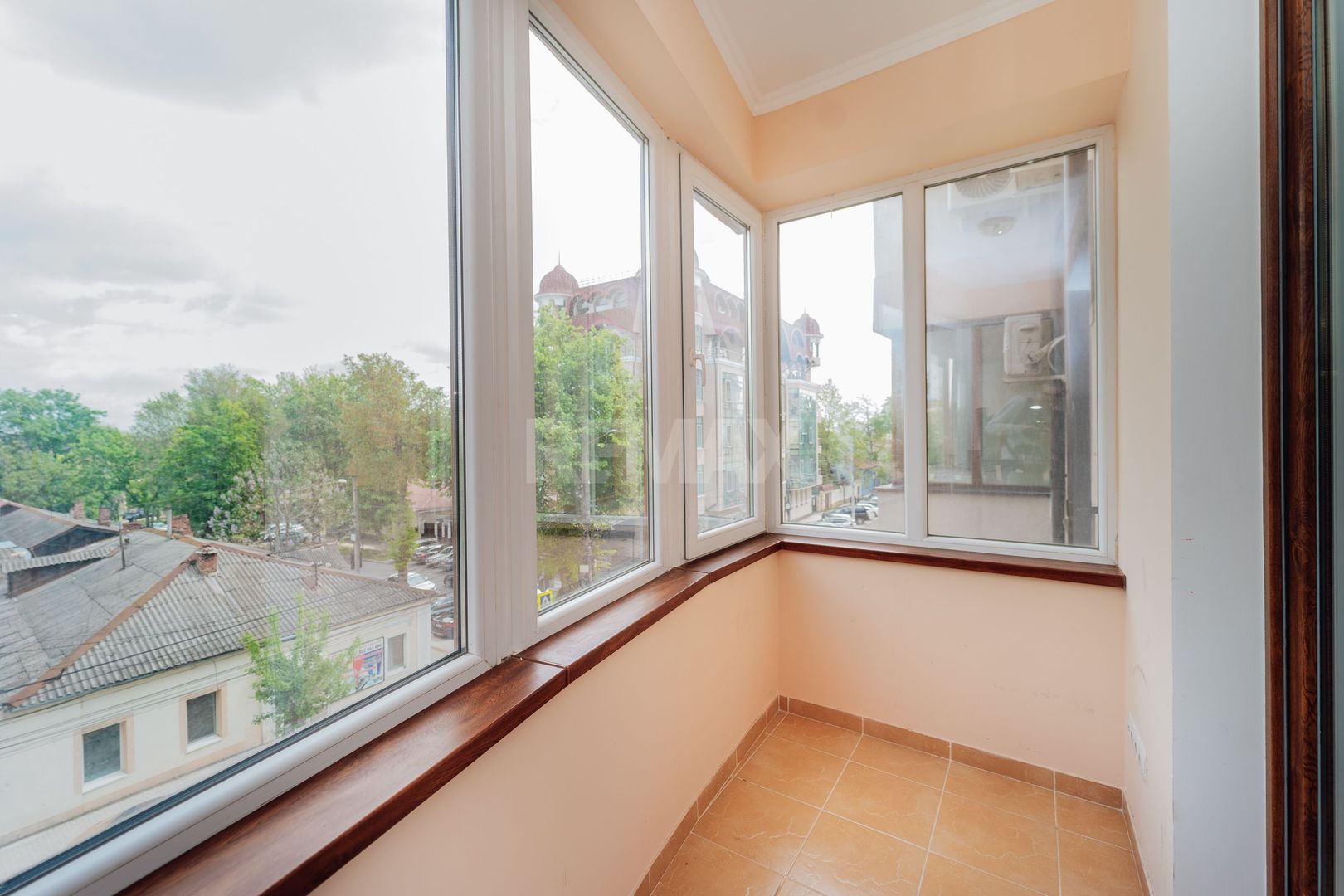 Apartament spre chirie – Centru - Poză 10