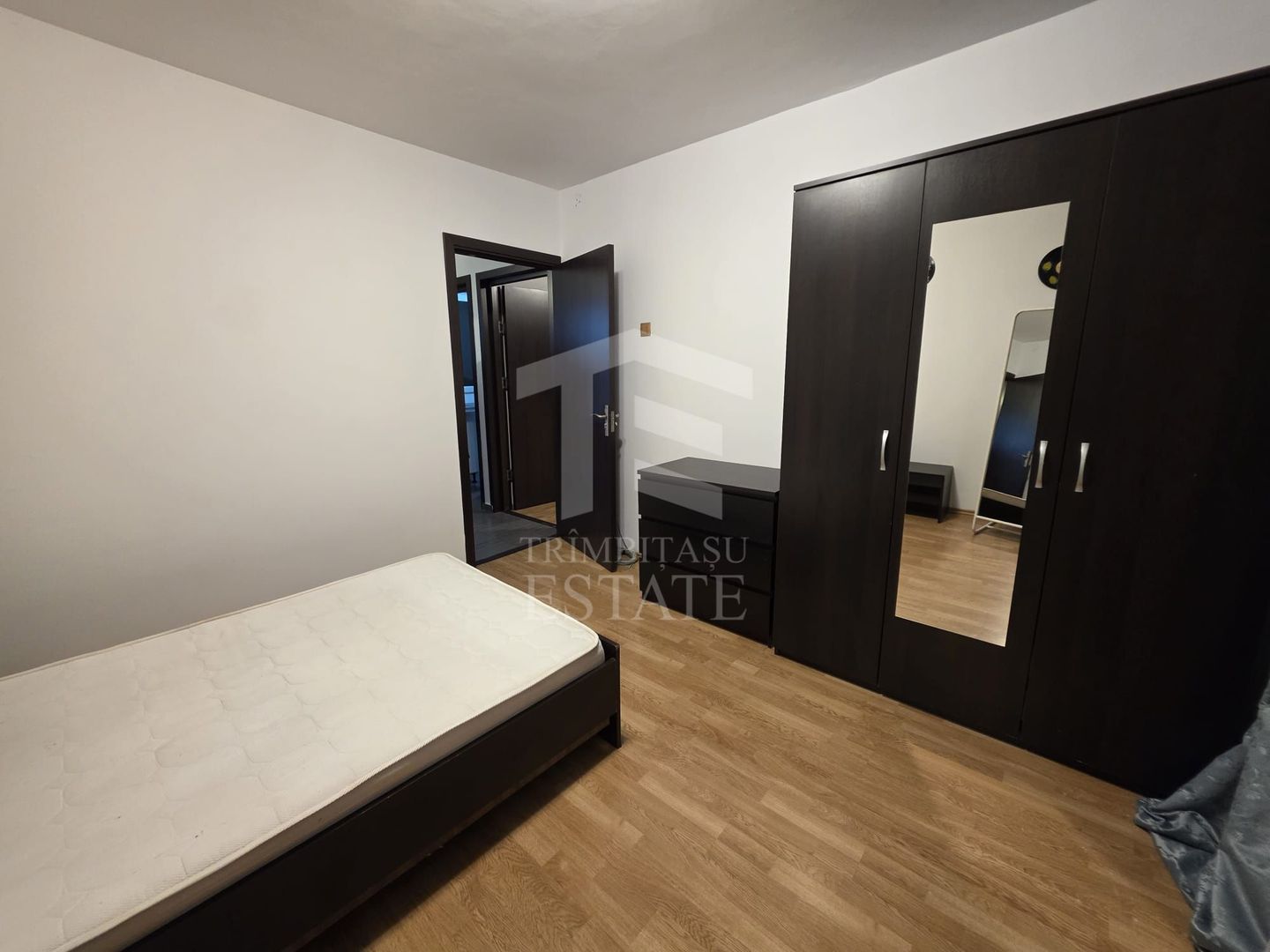 Apartament 2 camere decomandat Eroii Revolutiei - Metrou - Poză 11