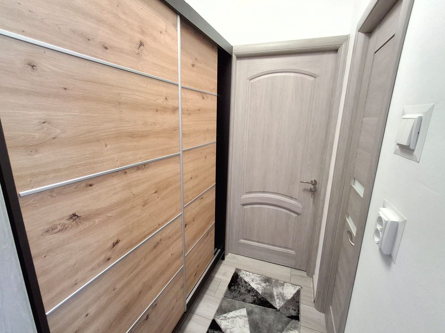 Închiriere apartament modern, 2 camere – Zona Colentina - Poză 12