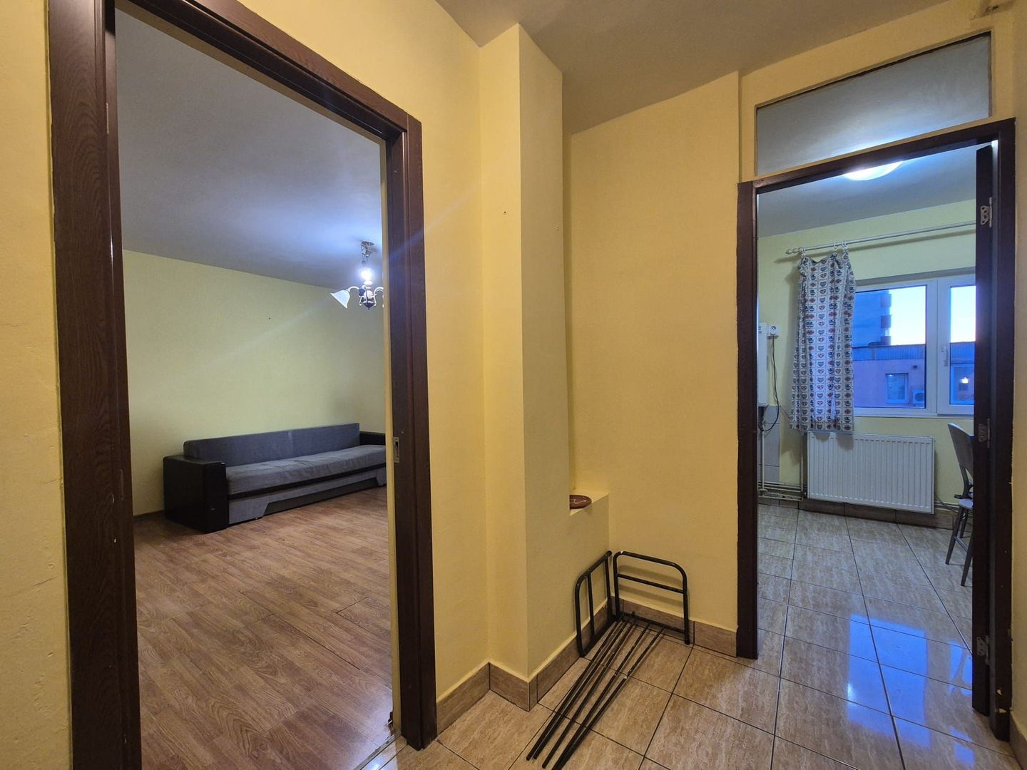 Vlahuta, garsoniera sectiune mare - Poză 3