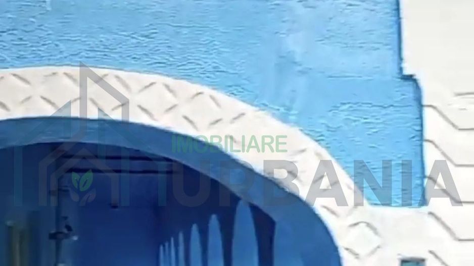 Vând casă cu teren - Poză 1