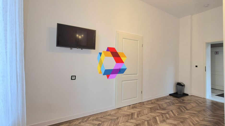 Spatiu comercial -242 mp - Poză 11