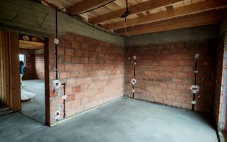 Casa la cheie in CRISTIAN pe Parter, zona de vile,250.000 euro - Poză 21