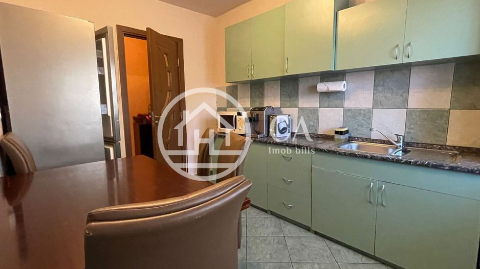 Apartament de închiriat cu 3 camere în zona Dacia, Oradea - Poză 9