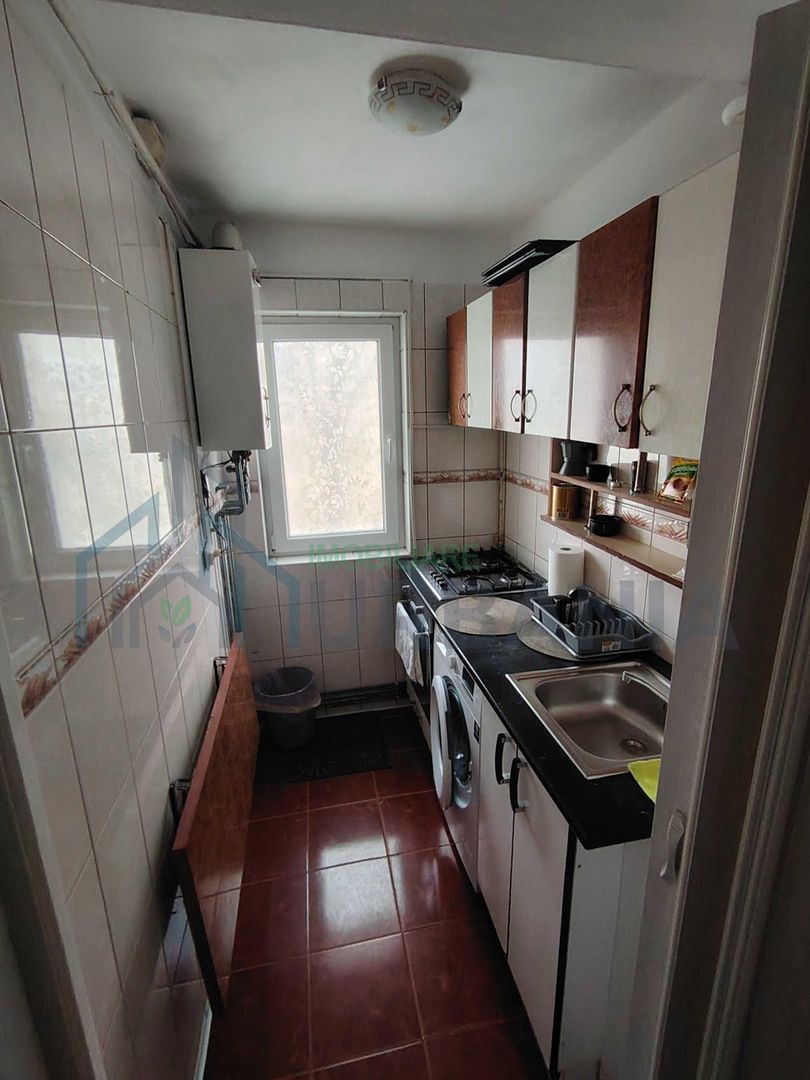 Închiriez Apartament - Poză 3