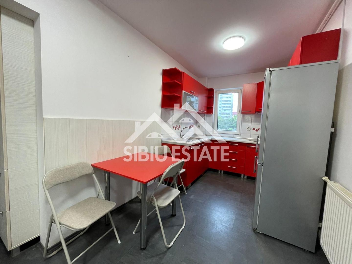 Apartament cochet cu 3 camere + pivniță, etaj 1, zona Mihai Viteazul - Poză 14