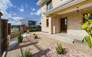 Casă tip duplex Dumbrăvița despărțit prin spațiu tehnic - Poză 4