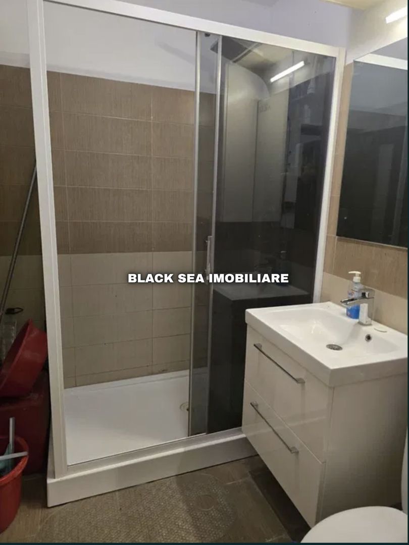 Apartament 3 camere, 61 mp, la 5 minute de Plaja Gaia - Faleza Nord - Poză 6