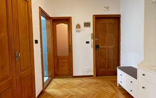 Apartament 3 camere | 2 bai | Renovat | Balcon | V. Aurie - Poză 7