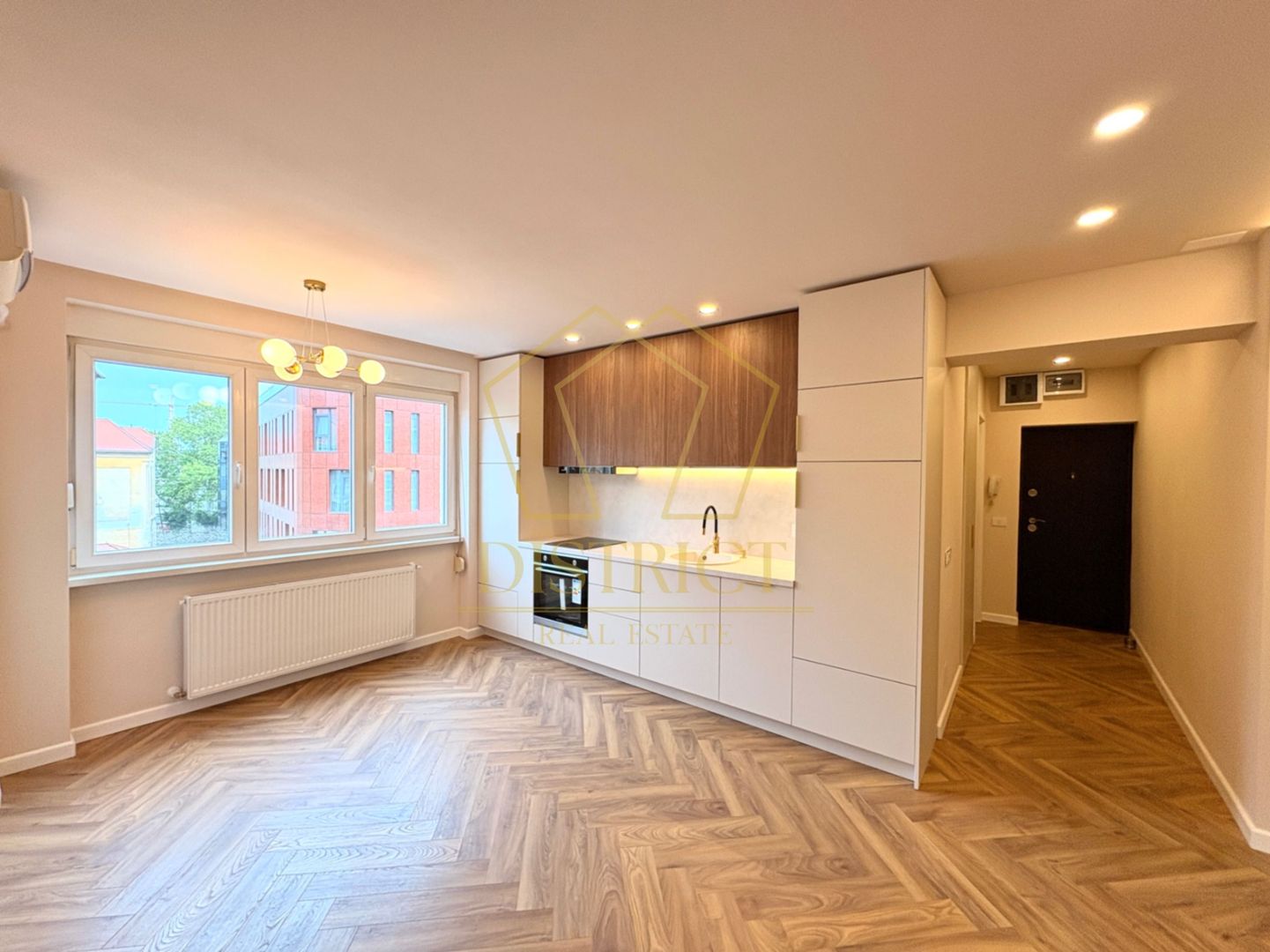 Apartament superb cu 3 camere | Ultracentral - Poză 2