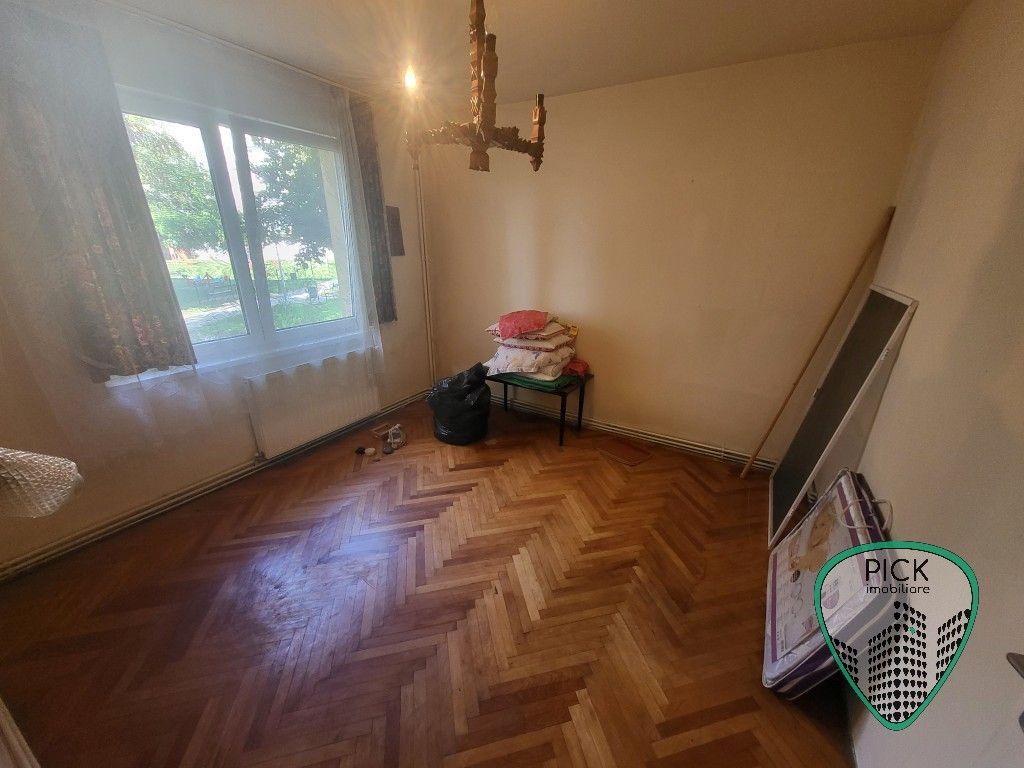P 1158 - Apartament cu 3 camere în Târgu Mureș, Tudor,  zona Merkur - Poză 2