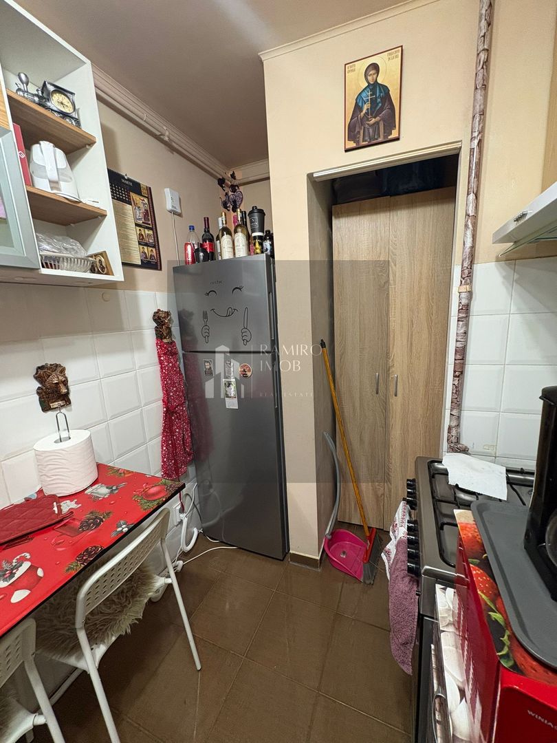Apartament 2 camere Eroii Revolutiei 3 min metrou/centrala proprie - Poză 9