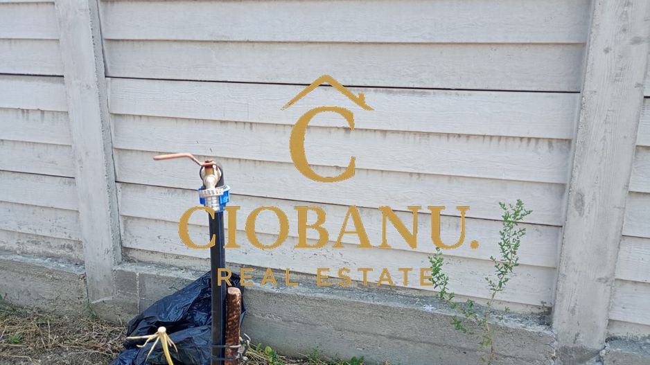 Teren intravilan imprejmuit cu gard de beton de vanzare - Poză 4