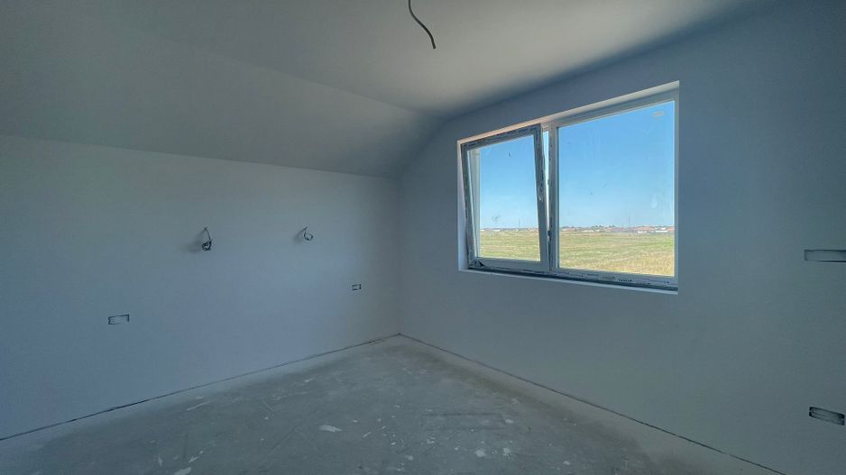 Duplex despartit prin baie | 3 camere | Super Preț | Urseni - Poză 9