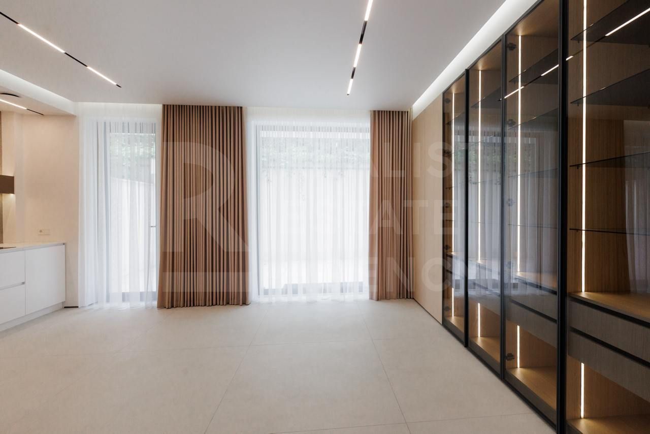 Vânzare, Townhouse, 3 nivele, strada Anton Crihan, Centru - Poză 27