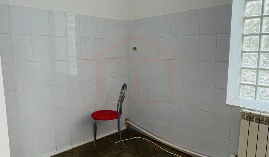 Spatiu de inchiriat in Galati, Zona Centrala, pentru Cabinete Medicale - Poză 3