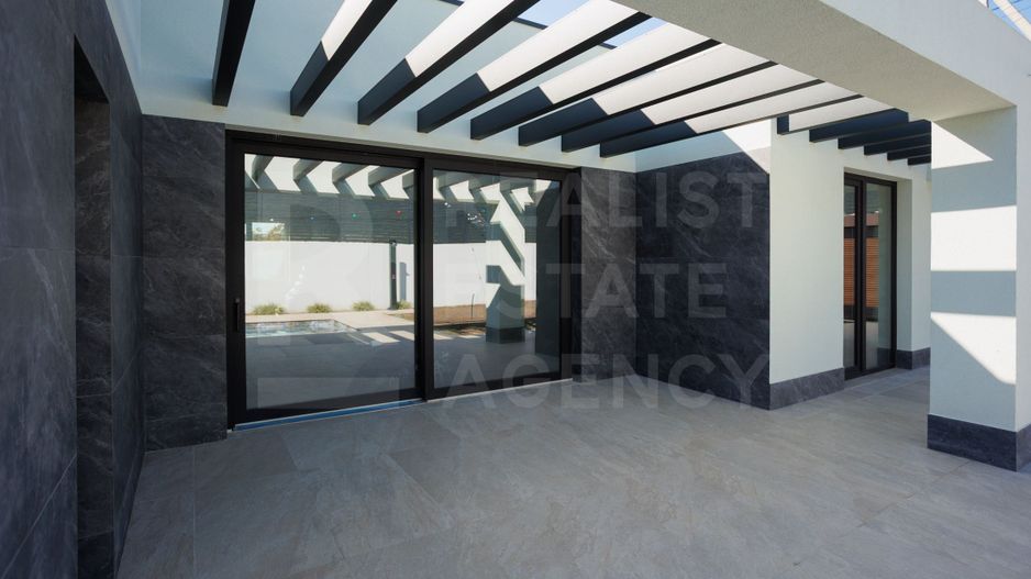Vânzare, Casă Hi-Tech, 4 camere, str. Ion Suruceanu, Ialoveni - Poză 15