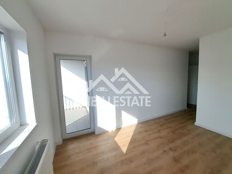 Apartament 4 camere, 2 bai bloc nou cu lift si parcare - Poză 7