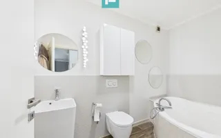 Apartament cu 3 camere și gradină - Poză 14