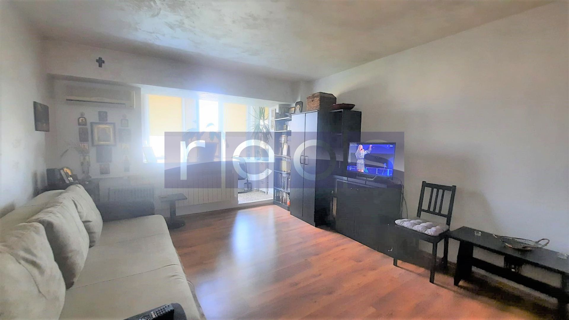 74000 Euro | Garsoniera | Bloc Reabilitat 1989 | - Poză 3