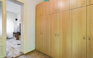 Casă individuală cu teren de 1100 mp și 3 apartamente în curte - Poză 11