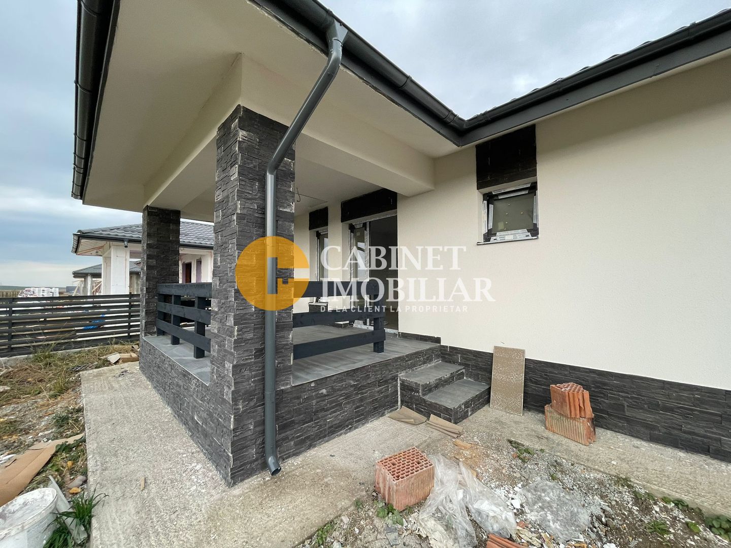 Casa individuala - complex PREMIUM - PLACA beton - 440mp teren - Poză 9