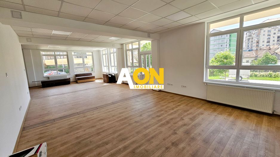 Spatiu nou de birouri, 80,5 mp + boxa de 12 mp, zona Centru - Poză 5