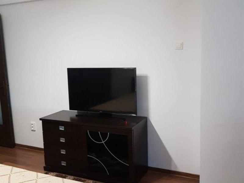 Apartament cu doua camere, mobilat si utilat - Str Tecuci, T-uri - Poză 9