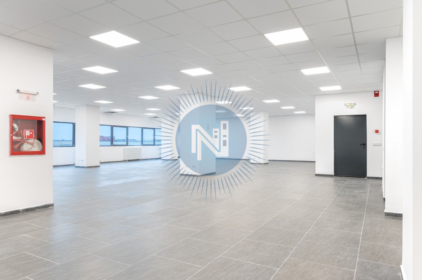 Spatiu de birouri - Poză 2