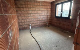 BRASADAS vinde casa cu 3 camere in zona Closca. - Poză 8