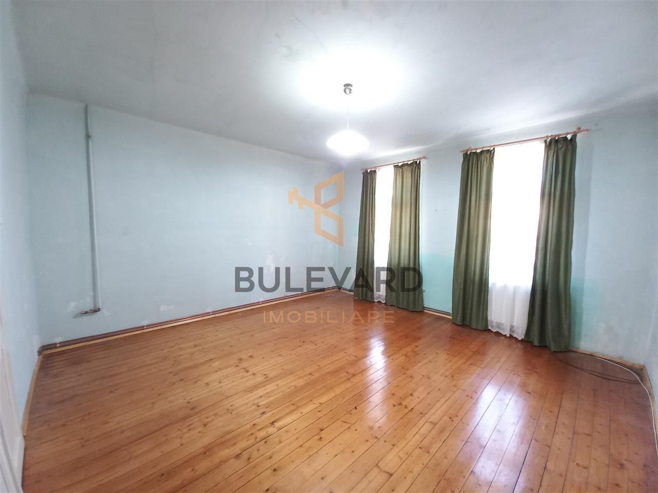 Inchiriere casa zona centrala - Poză 2