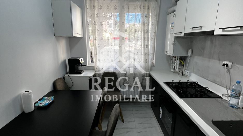 Apartament 2 camere, renovat recent, mobilat și utilat complet - Poză 5