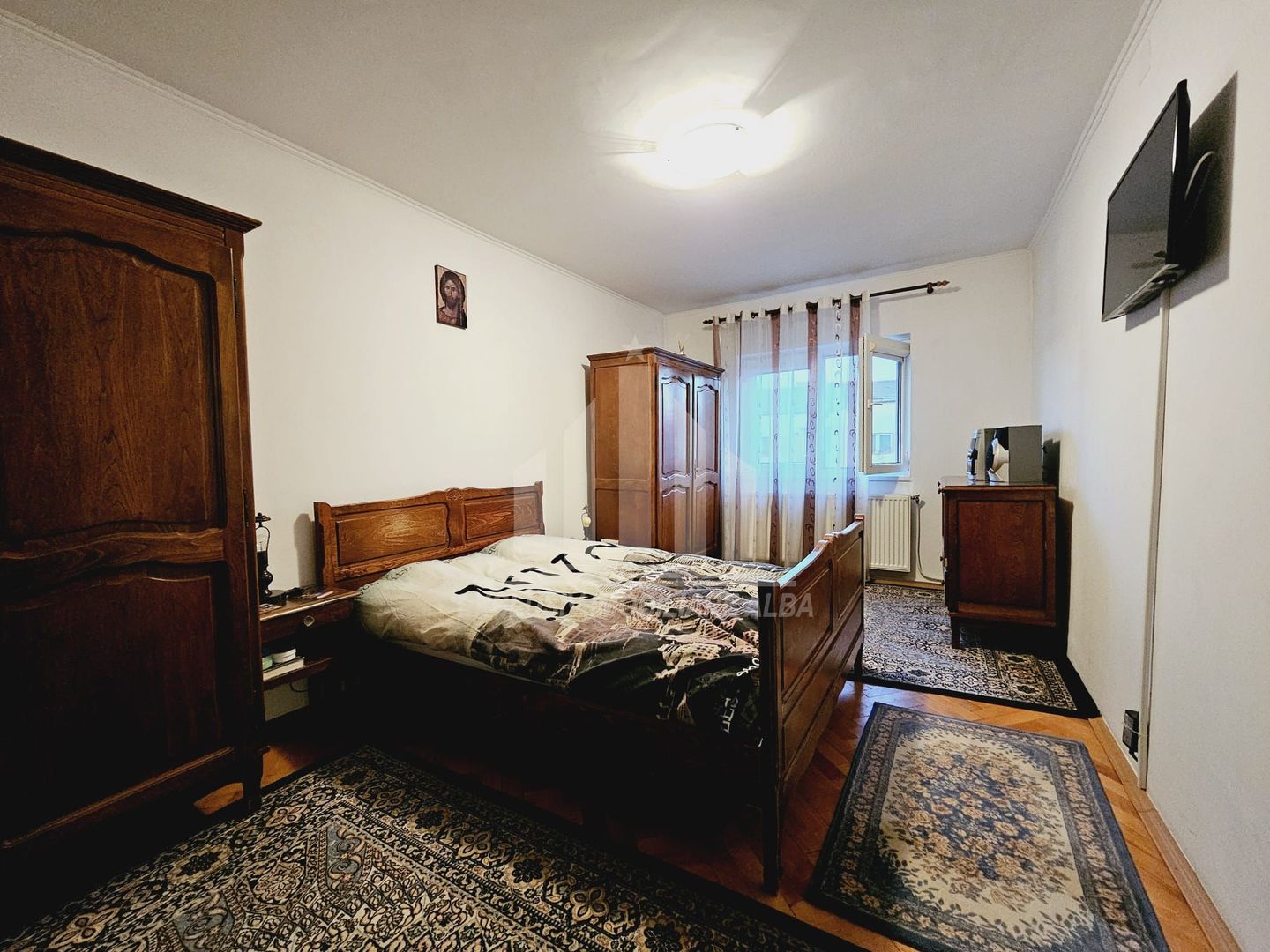 Apartament cu 3 camere decomandate, Cetate - Poză 4
