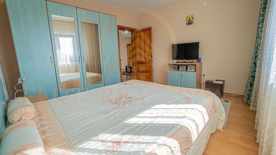 Agigea - Vila D+P+1E+M pe un teren de 772 mp cu o deschidere de 21,46 m. - Poză 20