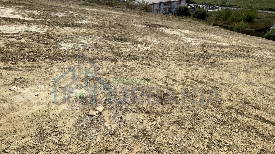 Teren pentru case în Hlincea, lângă școală | 400–600 mp | Investiție cu potențial - Poză 3