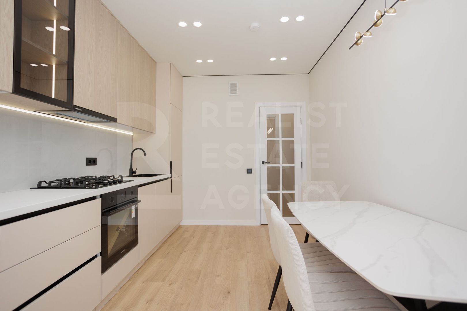 Vânzare, apartament - 46 mp, str. Regina Elisabeta, Durlești - Poză 6