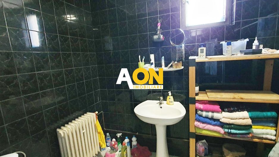 Casa pentru birouri, 5 camere, 1300 mp teren - Poză 10