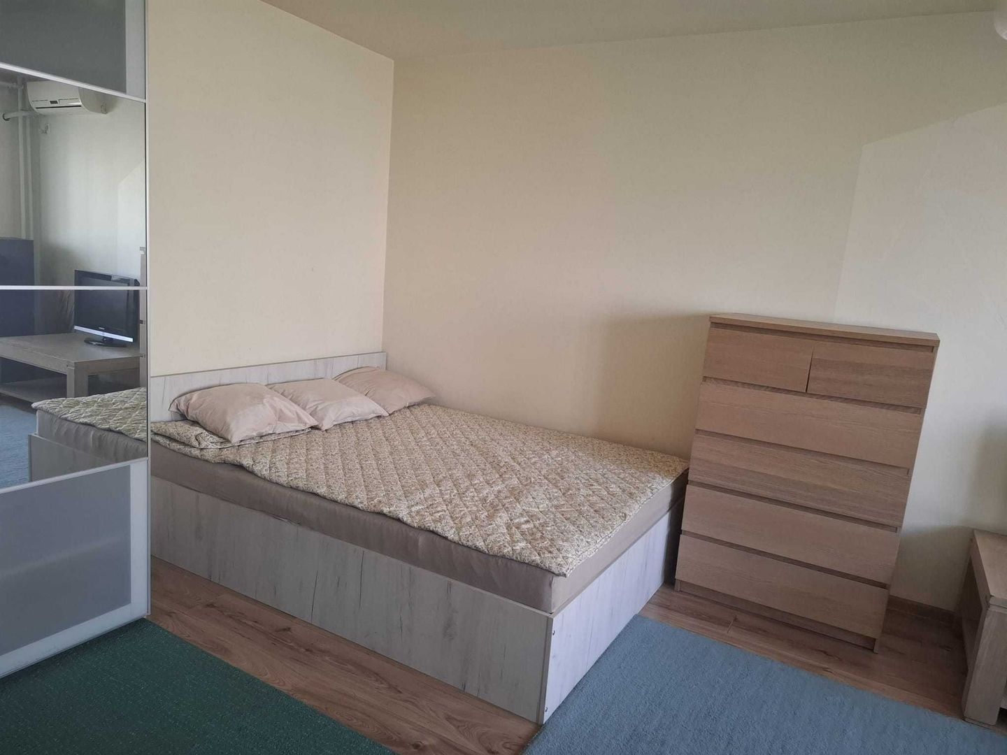 Garsoniera Mall Vitan - Poză 4