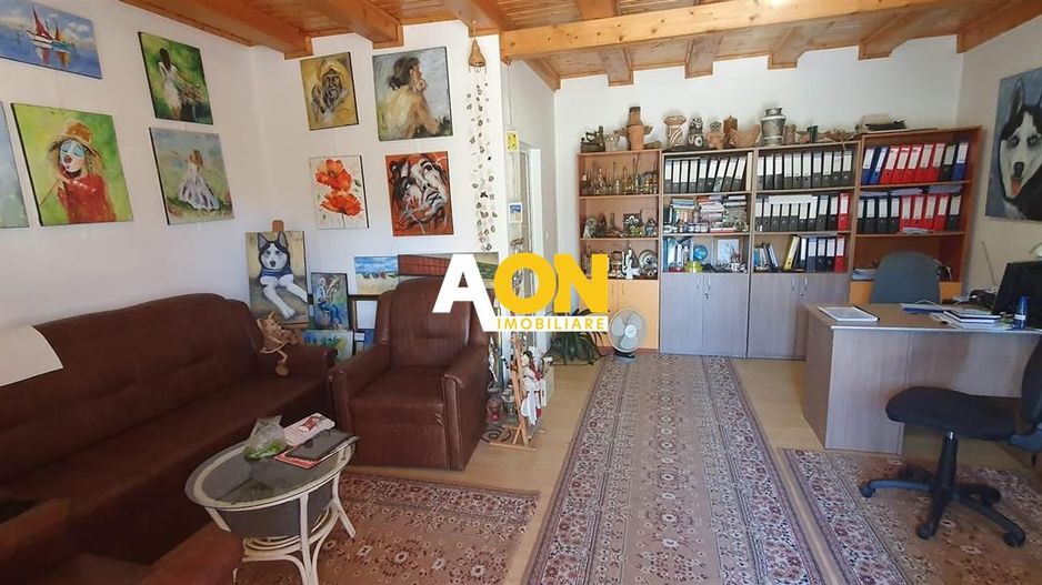 Pensiune cu 9 camere, 1257 mp teren, Micesti - Poză 13